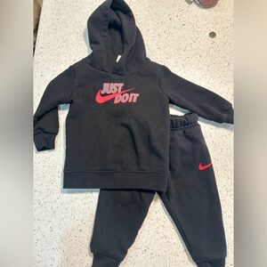 Nike Kids Black and Red Sweatpants Set